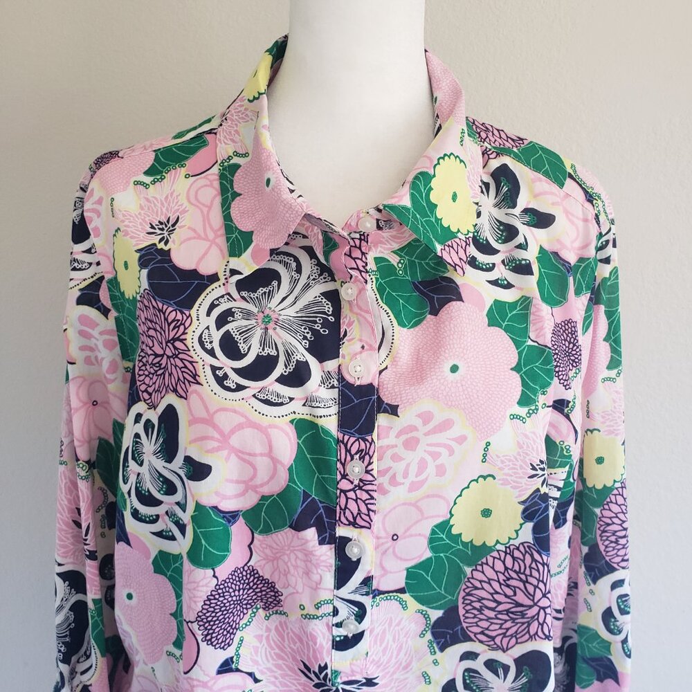 Talbots Blouse 1/2 Button Popover Lightweight Artsy Floral Roll Tab Sleeve Sz M - Picture 2 of 7